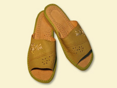 Produttore pantofole semplici sandali pantofole zoccoli scarpe per bambini pantofole di pelle di pecora scalda lana